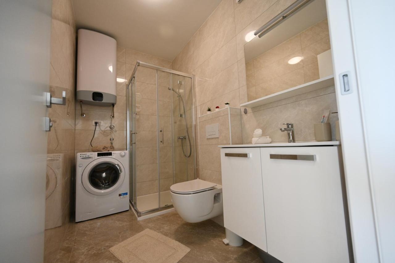 Apartman Lovre 자다르 외부 사진