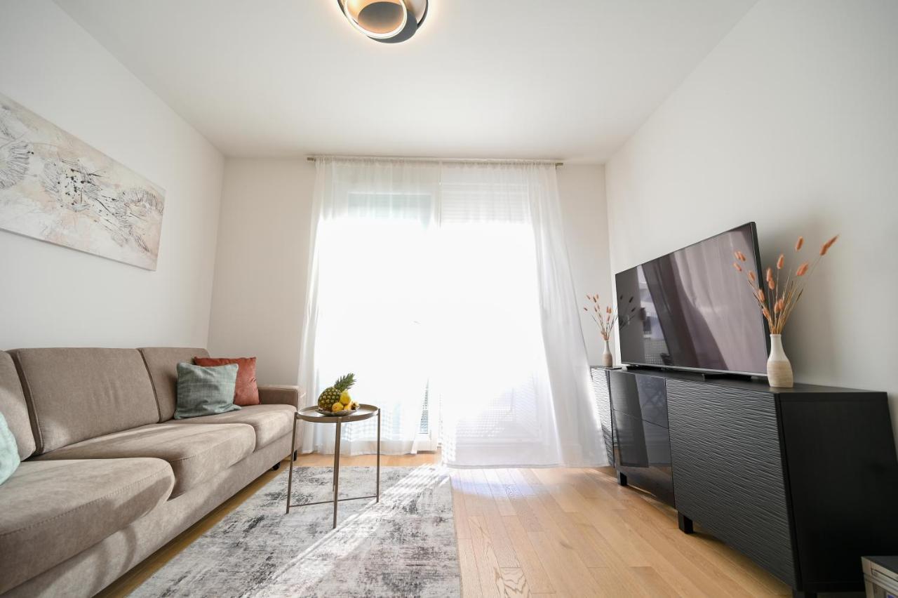 Apartman Lovre 자다르 외부 사진