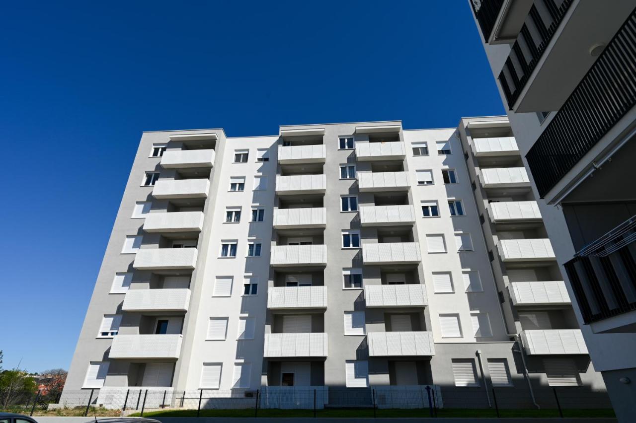 Apartman Lovre 자다르 외부 사진